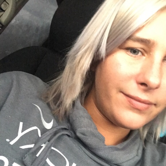 Meet your Posher, Kuri - Picture 1 of 1